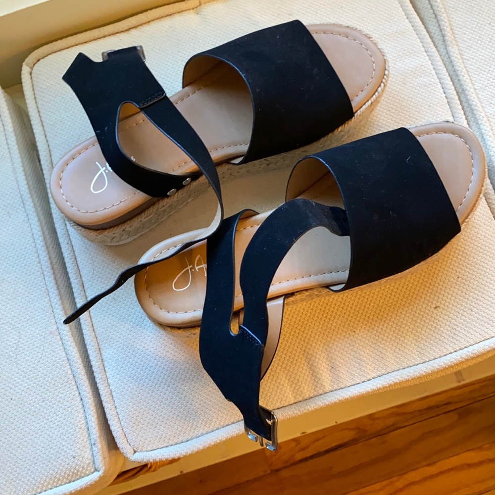 Strap up sandles